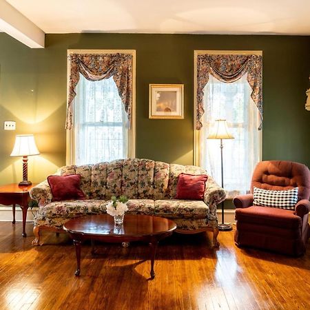 Villa Charming Executive Victorian Mansion W/ Free Parking - Near Bucknell à Milton Extérieur photo