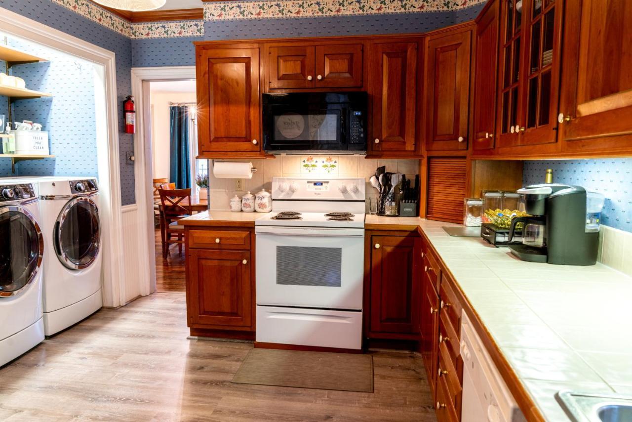 Villa Charming Executive Victorian Mansion W/ Free Parking - Near Bucknell à Milton Extérieur photo