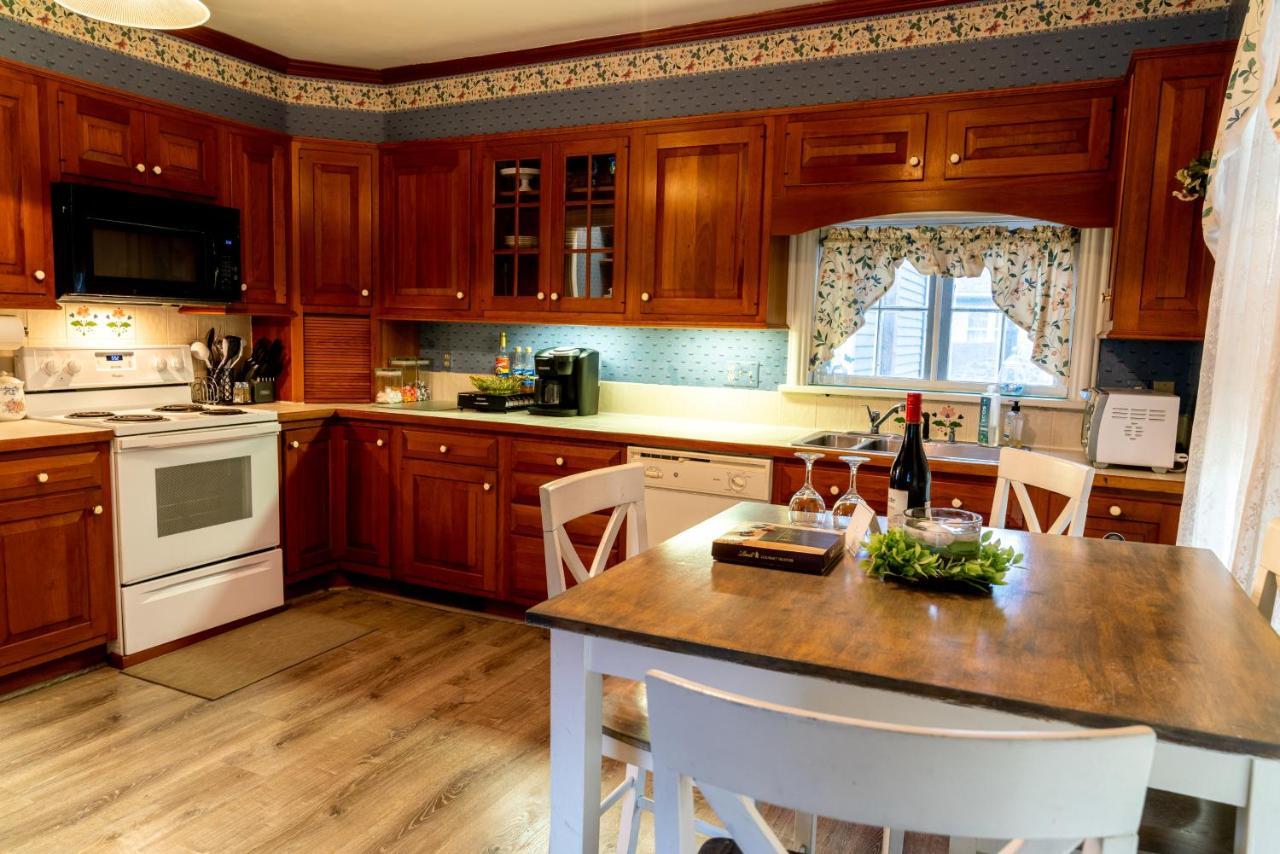 Villa Charming Executive Victorian Mansion W/ Free Parking - Near Bucknell à Milton Extérieur photo