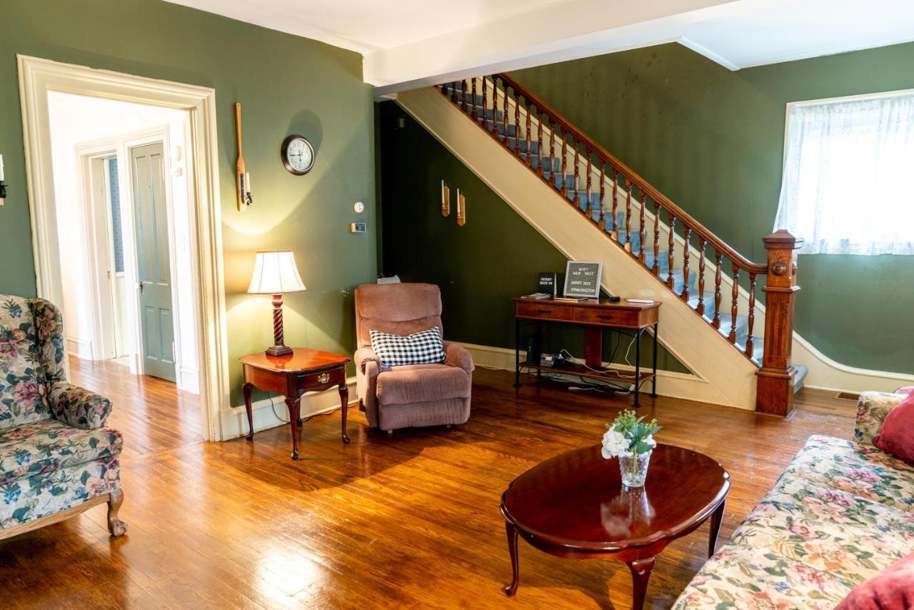 Villa Charming Executive Victorian Mansion W/ Free Parking - Near Bucknell à Milton Extérieur photo